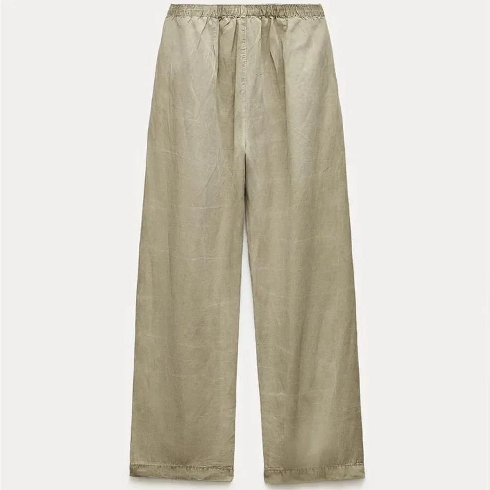 NWT ZARA ZW COLLECTION PAJAMA PANTS LIGHT KHAKI GREEN SMALL